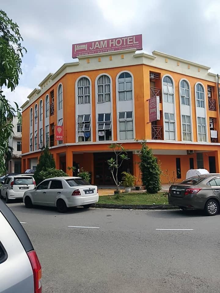 Jam Hotel Kota Warisan Sepang @ Erl Salak Tinggi, Klia 1-2 & F1 Exterior photo
